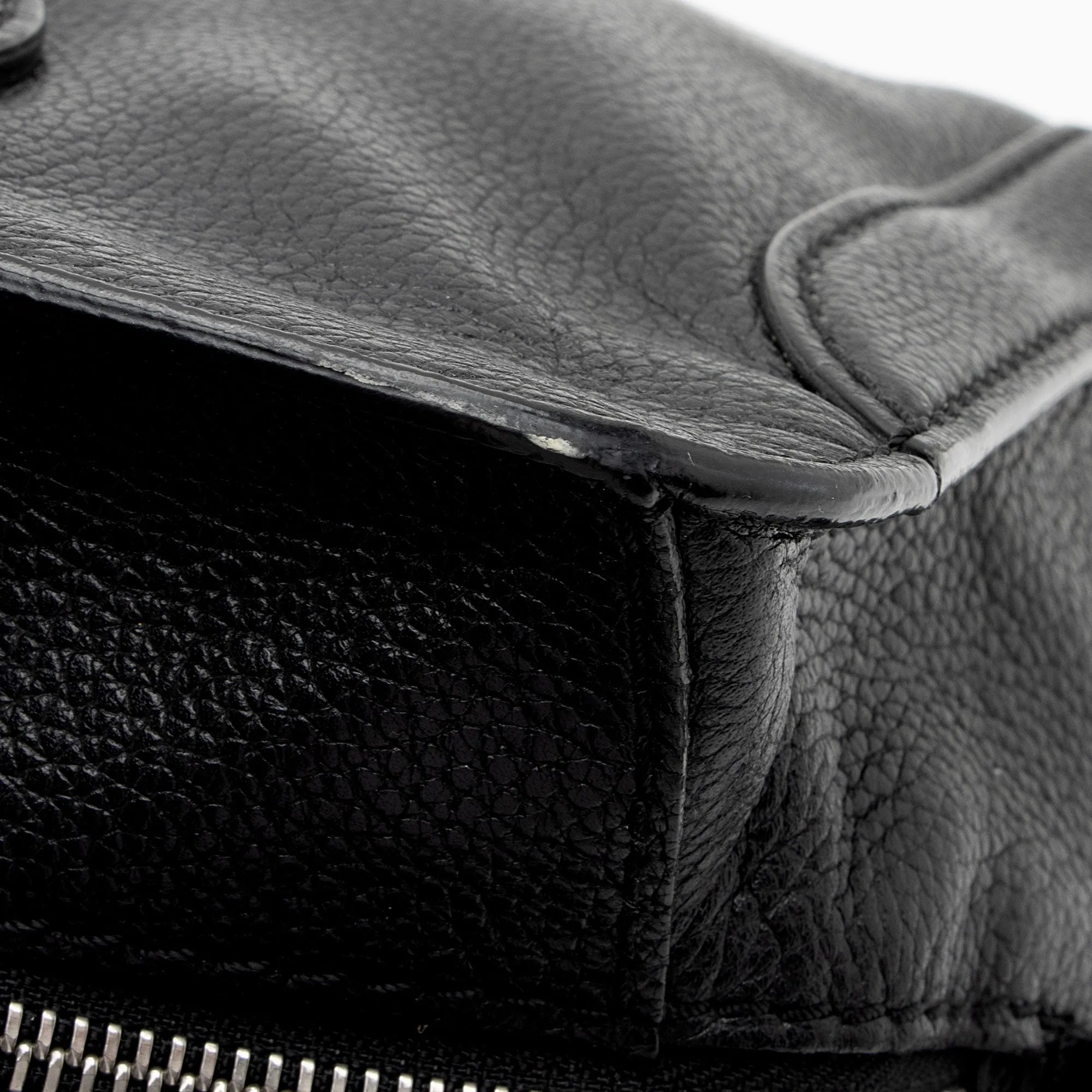Alexander McQueen Leather Skull Padlock Small Tote (SHF-MYUSpL)