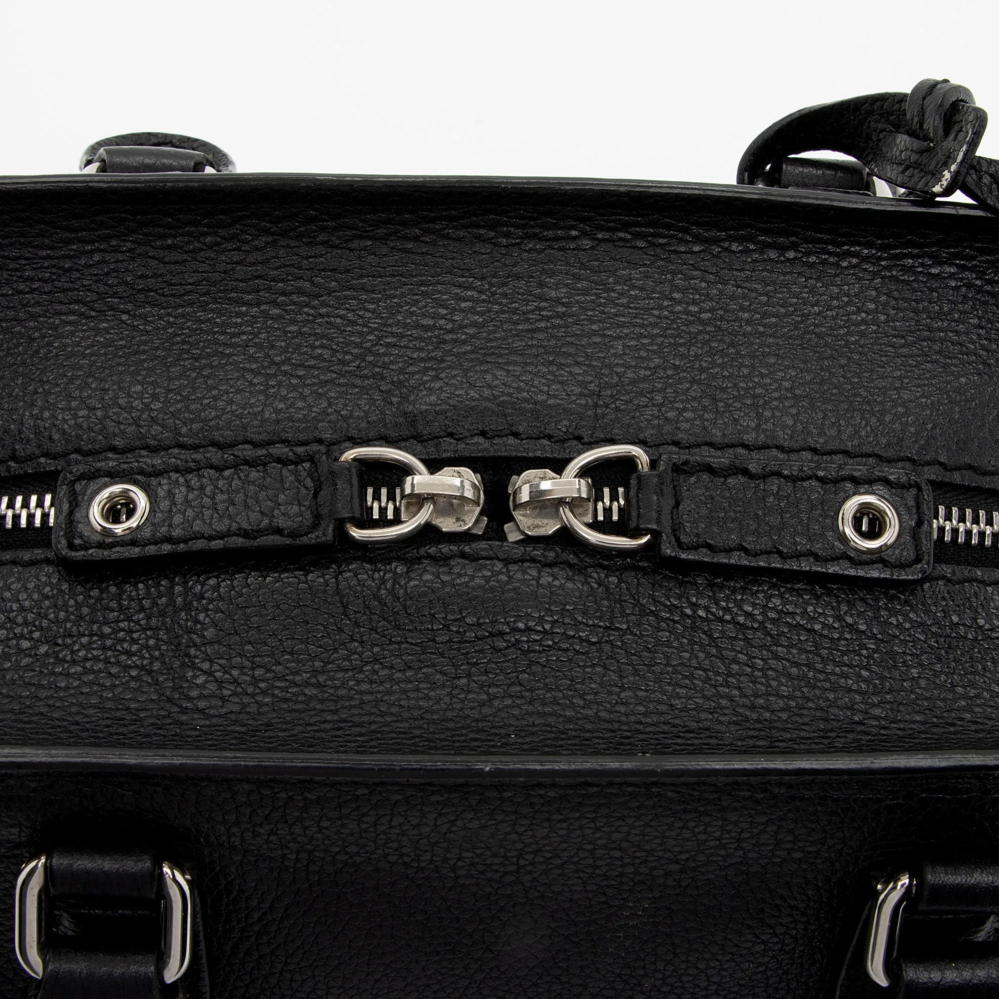 Alexander McQueen Leather Skull Padlock Small Tote (SHF-MYUSpL)