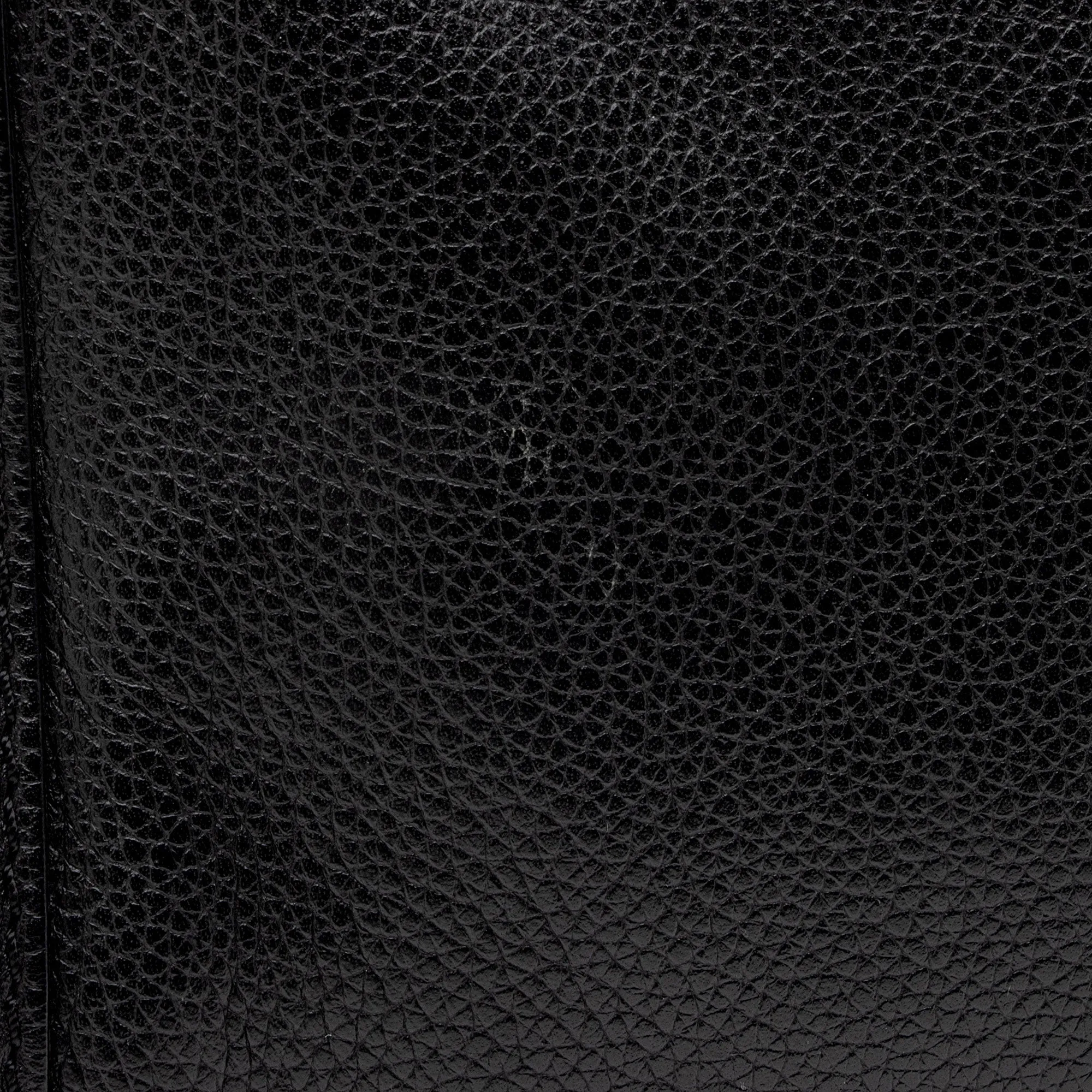 Alexander McQueen Leather Skull Padlock Small Tote (SHF-MYUSpL)