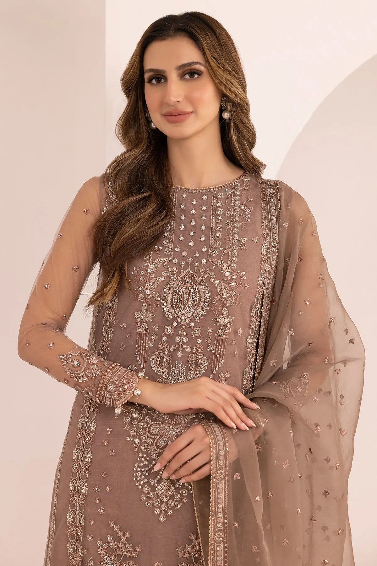 EMBROIDERED NET UN-4013