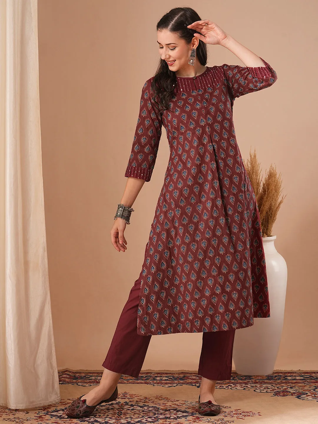 Ethnic Floral Printed A-Line Kurta with Pant - Maroon