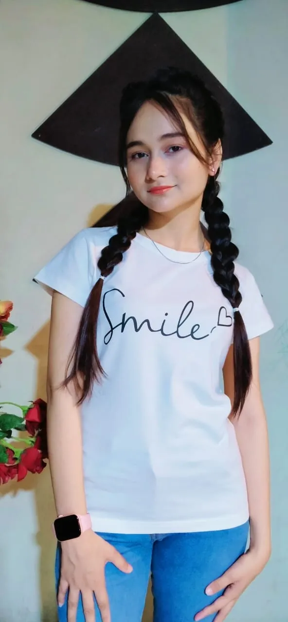 LETTER AND HEART PRINT TEE-OFF WHITE