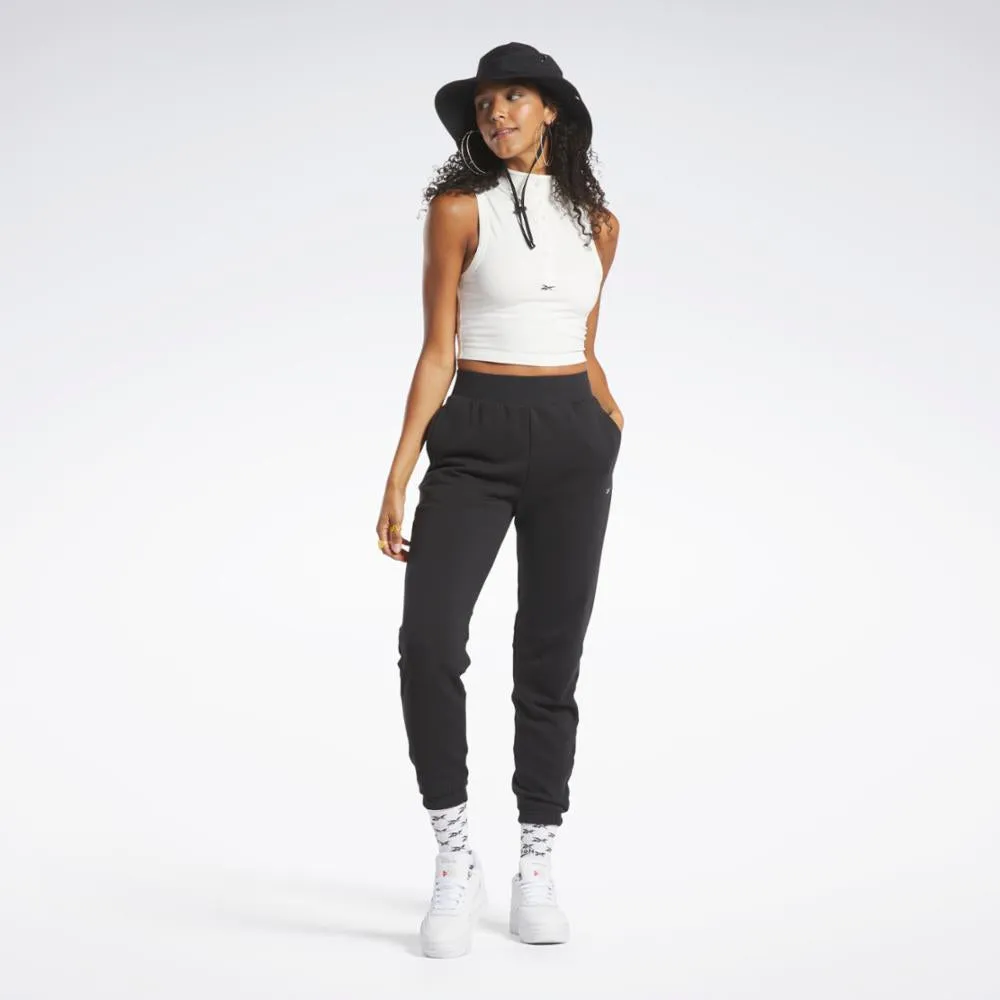 Reebok Apparel Women Reebok Classics Cropped Fitted Jersey Tank Top CHALK